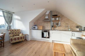GuestReady - Wonderful 2 bed by Queen's Park for 4 guests!